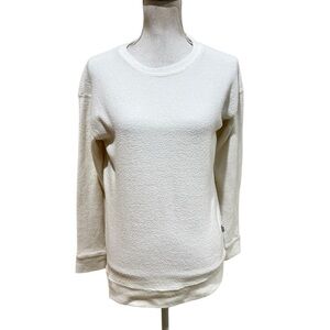 Southern Spirit off white lightweight textured long sleeve sweatshirt size small